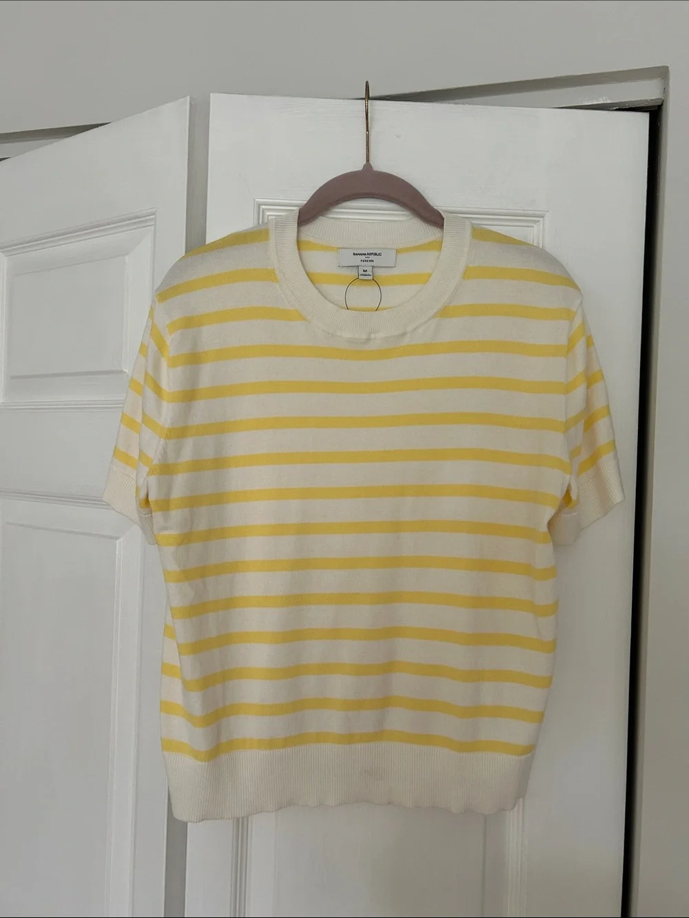 Banana Republic Cream and Yellow Striped Short-Sleeve Crewneck